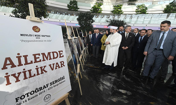 Diyanet İşleri Başkanı Erbaş, “Ailemde İyilik Var Fotoğraf Sergisi”ni Açtı..