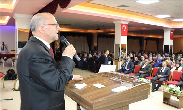 Çankırı Müftüsü Keleş: “Yuvanızı Dünyada Cennete Çevirin”