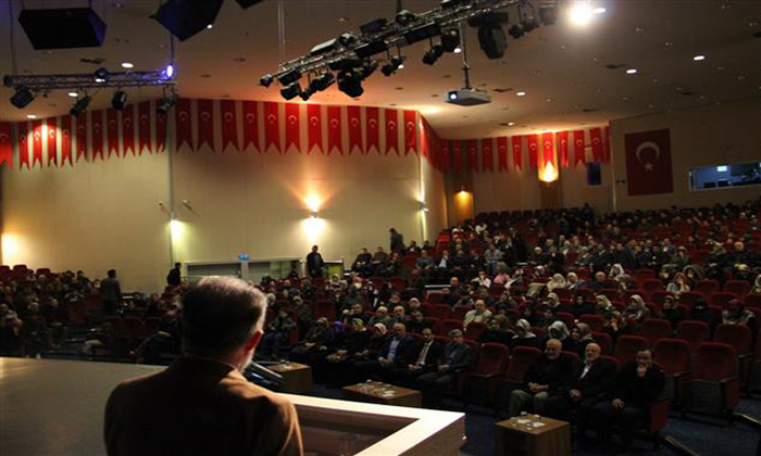 Erzurum’da “Peygamberimiz Ve Aile” Konulu Konferans