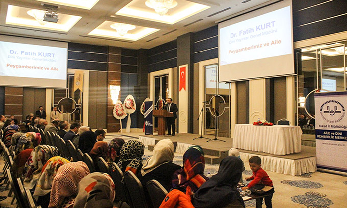 Kurt; “Peygamberimiz Aile Hukukunu Canlı Tutmuştur”