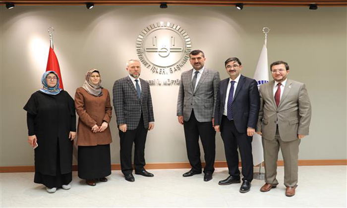 Hac Ve Umre Hizmetleri Bölgesel Bilgilendirme Semineri Kayseri’de Yapıldı..