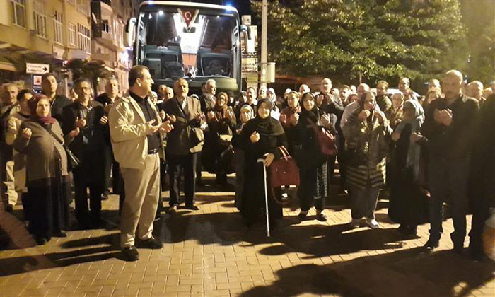 Sinop’lu Umreciler; Kutsal Topraklara Dualarla Uğurlandılar..