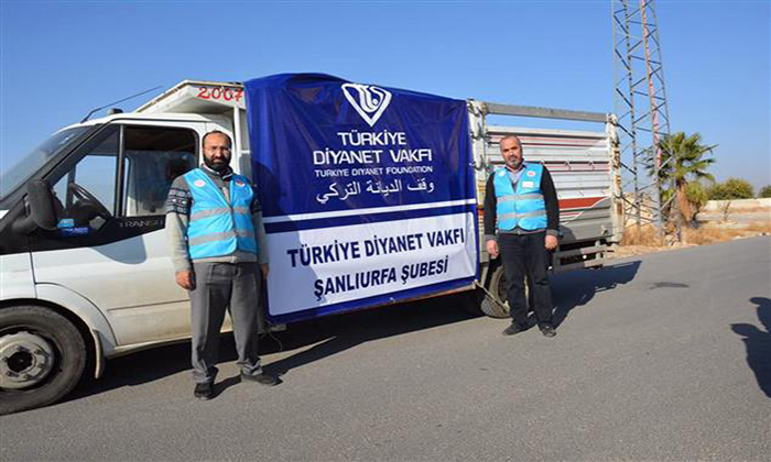 Tel Abyad Bölgesinde İhtiyaç Sahiplerine Bir Kucak Mutluluk..