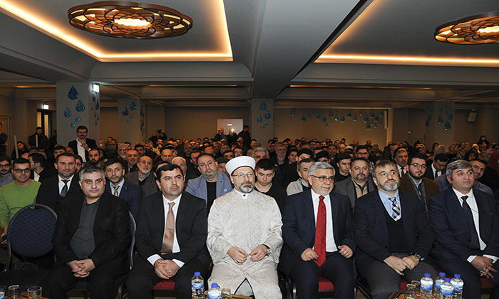 Başkan Erbaş: “Bizim Vesilemizle Bir Kişi İslam’a Isınırsa, Bu Sevap Bize Yeter”