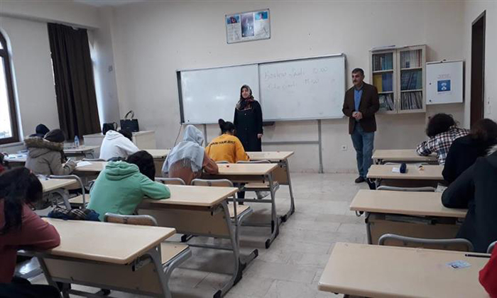 Sakarya’da Umre Ödüllü Değerler Eğitimi Yarışması Yapıldı