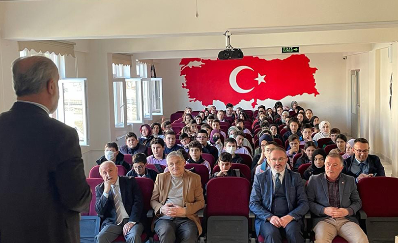 Giresun Müftüsü Topcan Öğrencilerle Buluştu