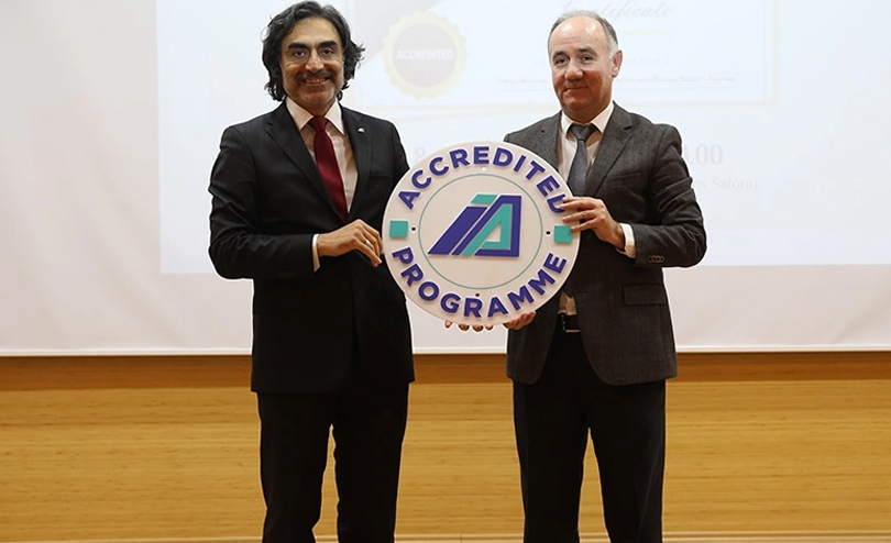 Sakarya Üniversitesi İlahiyat Fakültesi’ne İlahiyat Akreditasyon Ajansından Akreditasyon Belgesi