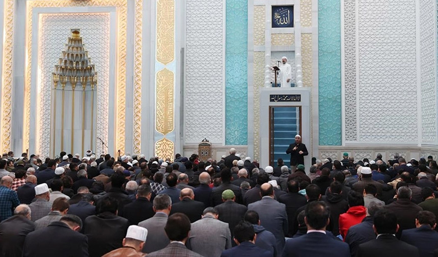 Başkan Erbaş: “Çocuk İstismarı Vakalarının İslam İle Anılması Asla Kabul Edilemez”