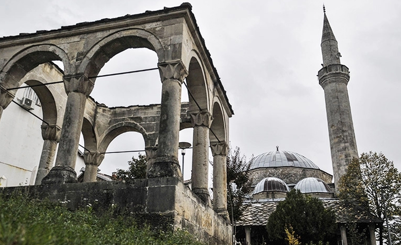 Cuma Hutbesi “Engel Olma, Farkında Ol”
