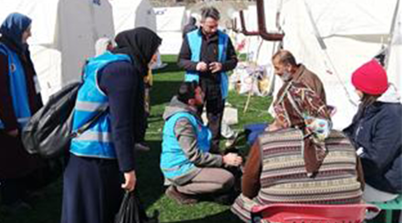 Depremzedelere Manevi Destek Hizmeti Devam Ediyor